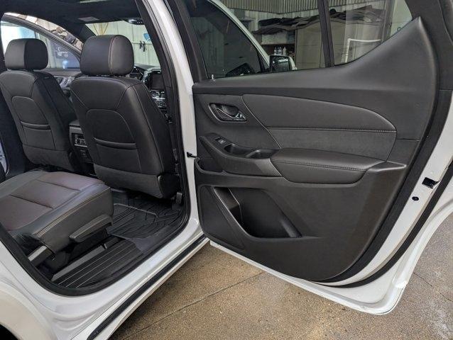 used 2023 Chevrolet Traverse car, priced at $38,960