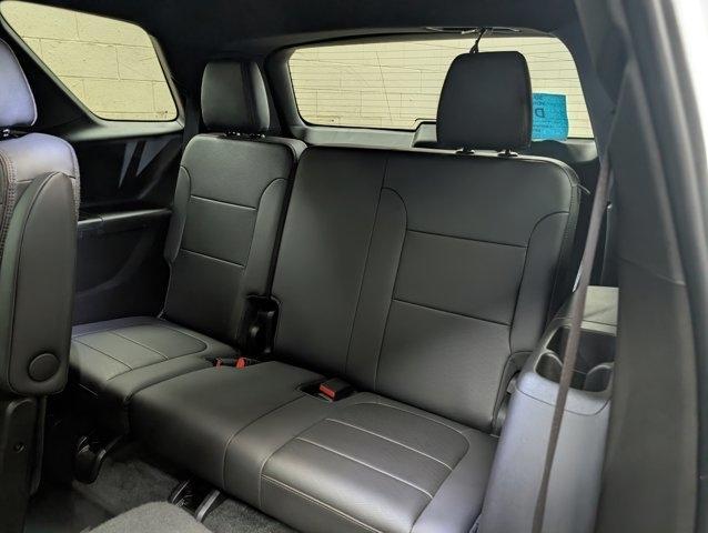 used 2023 Chevrolet Traverse car, priced at $38,960