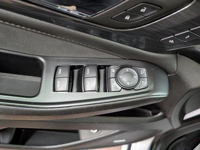used 2023 Chevrolet Traverse car, priced at $38,960