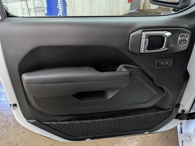 new 2026 Jeep Wrangler car, priced at $47,438