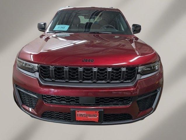 new 2026 Jeep Grand Cherokee car, priced at $46,289