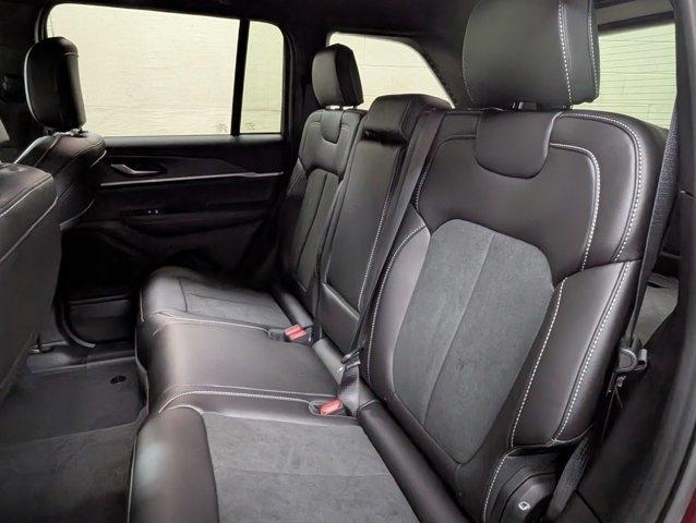 new 2026 Jeep Grand Cherokee car, priced at $46,289