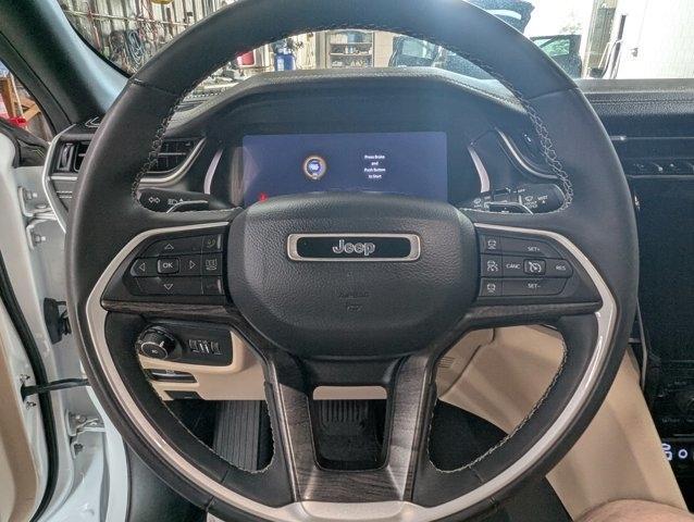 used 2023 Jeep Grand Cherokee car, priced at $32,950