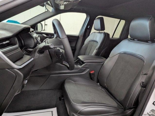 new 2025 Jeep Grand Cherokee car, priced at $44,722