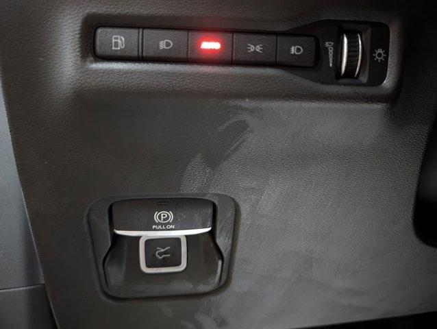 new 2026 Jeep Cherokee car, priced at $41,995