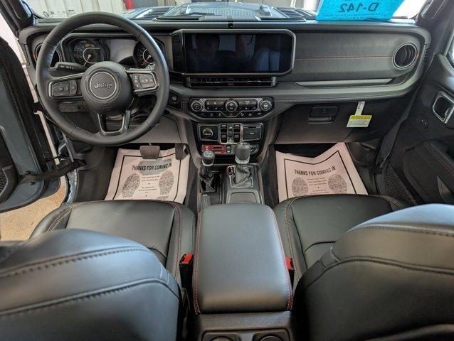 new 2025 Jeep Wrangler car, priced at $65,676