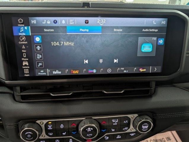 new 2025 Jeep Wrangler car, priced at $57,824