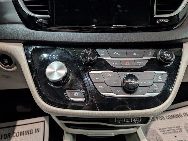 used 2024 Chrysler Pacifica car, priced at $26,230