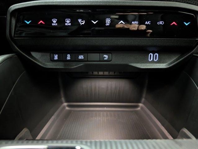 new 2026 Jeep Cherokee car, priced at $45,590