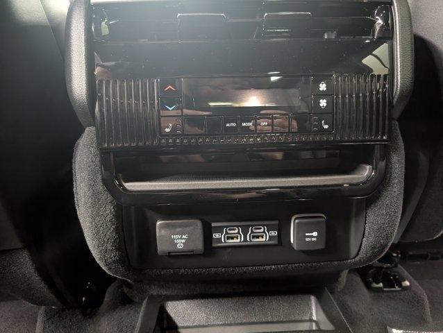 new 2025 Jeep Wagoneer car, priced at $70,546