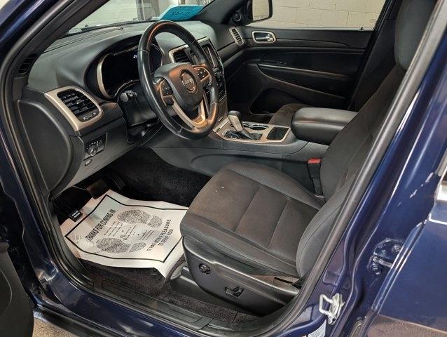 used 2017 Jeep Grand Cherokee car, priced at $15,540