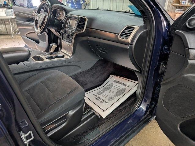 used 2017 Jeep Grand Cherokee car, priced at $15,540