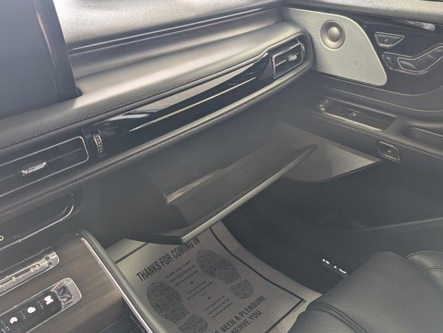 new 2025 Lincoln Aviator car, priced at $80,960