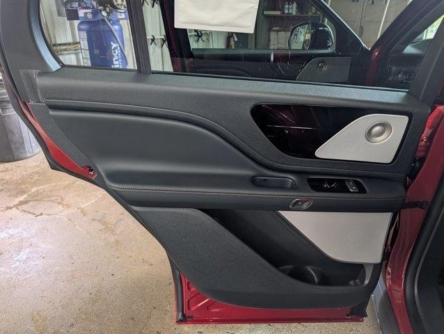 new 2025 Lincoln Aviator car, priced at $80,960