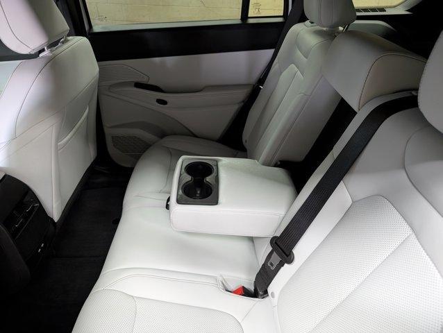 new 2026 Jeep Cherokee car, priced at $42,211