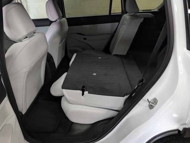 new 2026 Jeep Cherokee car, priced at $42,211