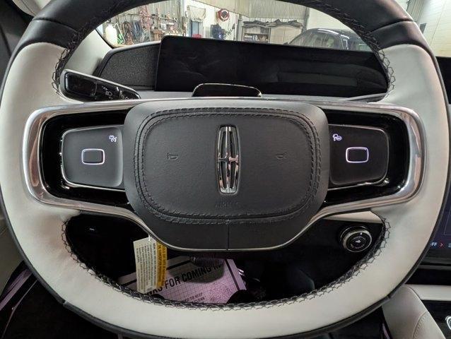 new 2025 Lincoln Navigator L car, priced at $102,899