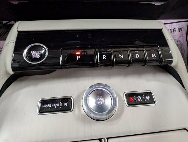 new 2025 Lincoln Navigator L car, priced at $102,899