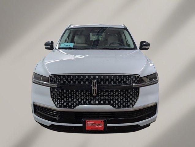 new 2025 Lincoln Navigator L car, priced at $102,899