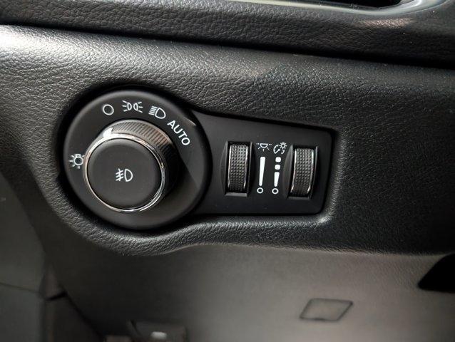 new 2026 Chrysler Pacifica car, priced at $60,104