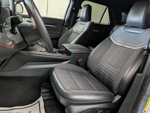 used 2025 Ford Explorer car, priced at $39,990
