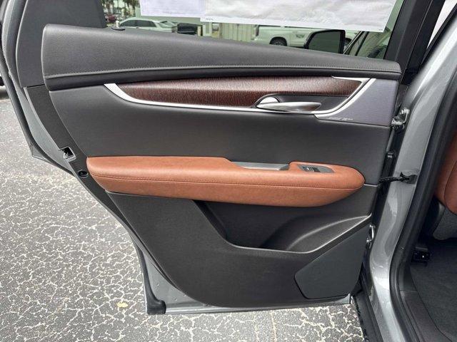 new 2026 Cadillac XT5 car, priced at $60,110