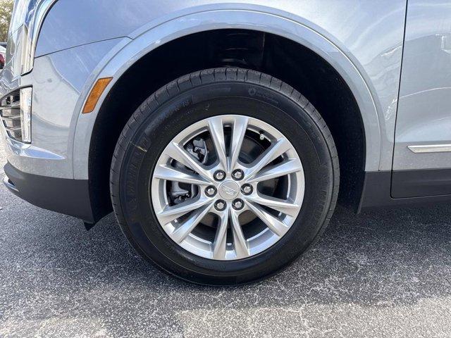 new 2026 Cadillac XT5 car, priced at $47,410