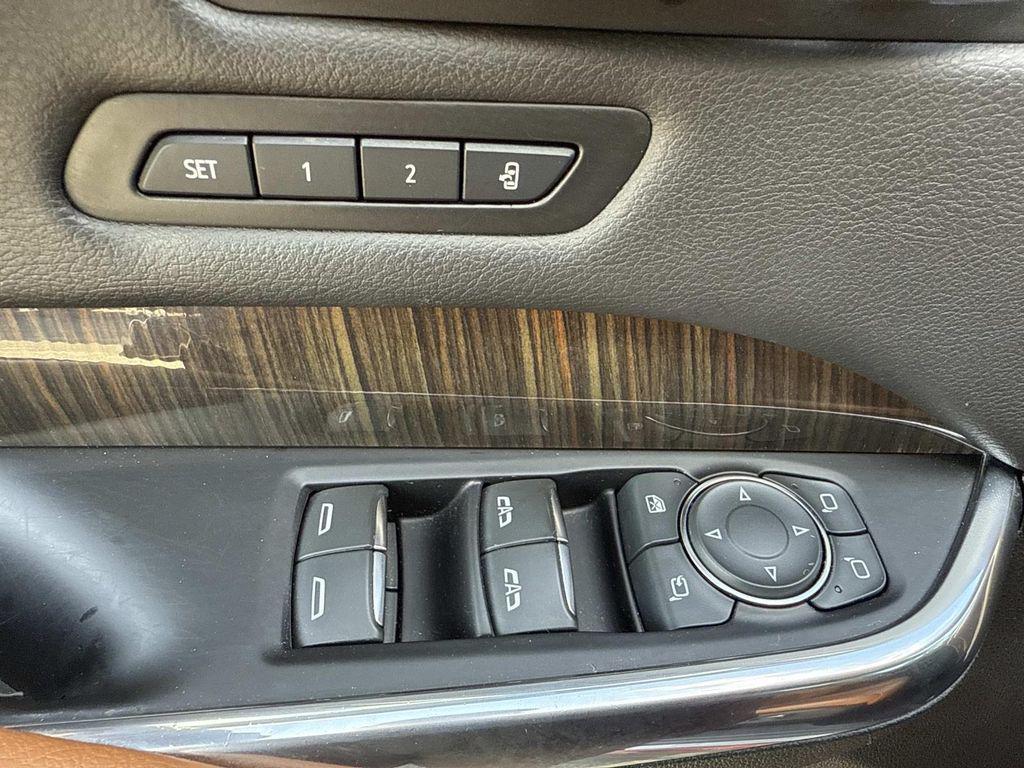 used 2019 Cadillac XT4 car, priced at $22,900