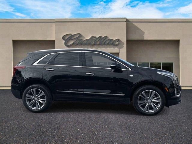 new 2025 Cadillac XT5 car, priced at $58,230