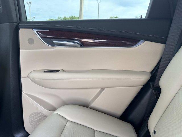used 2018 Cadillac XT5 car, priced at $20,900