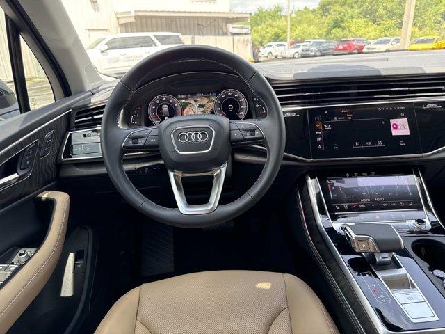 used 2025 Audi Q7 car, priced at $58,900