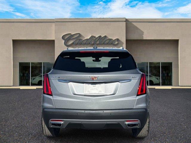 new 2025 Cadillac XT5 car, priced at $57,720