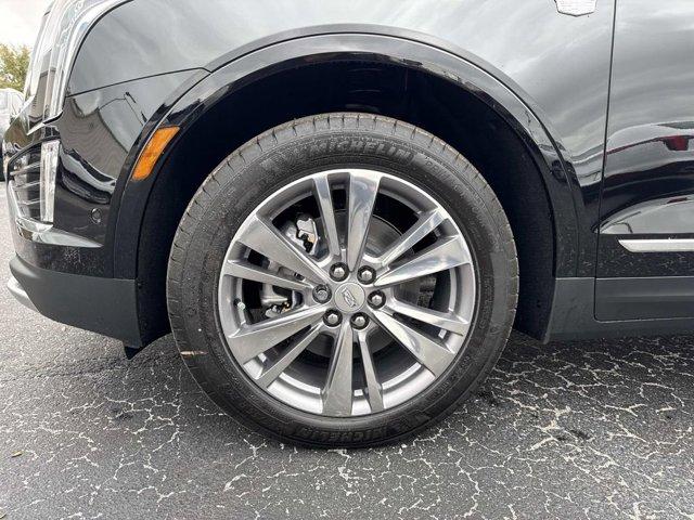 new 2026 Cadillac XT5 car, priced at $59,165