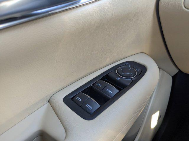 used 2018 Cadillac XT5 car, priced at $19,900