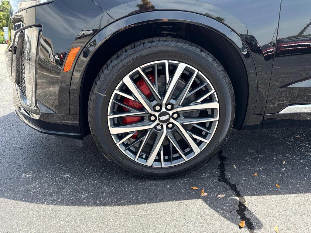 new 2025 Cadillac XT6 car, priced at $70,865