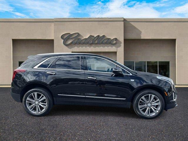 new 2025 Cadillac XT5 car, priced at $58,230