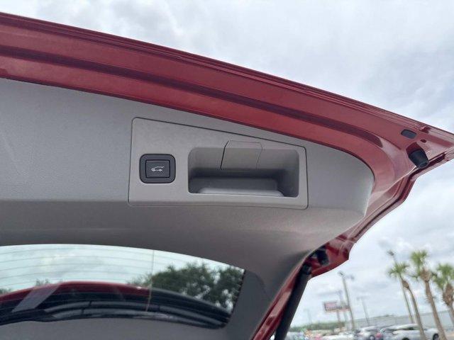 new 2025 Cadillac XT5 car, priced at $58,090