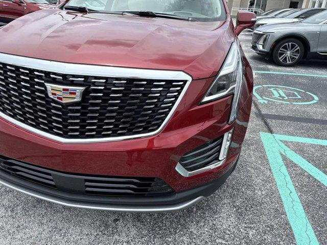 new 2025 Cadillac XT5 car, priced at $58,090