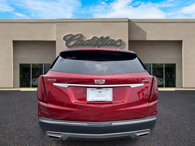 new 2025 Cadillac XT5 car, priced at $58,090