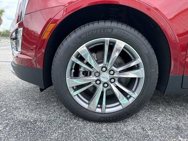 new 2025 Cadillac XT5 car, priced at $58,090