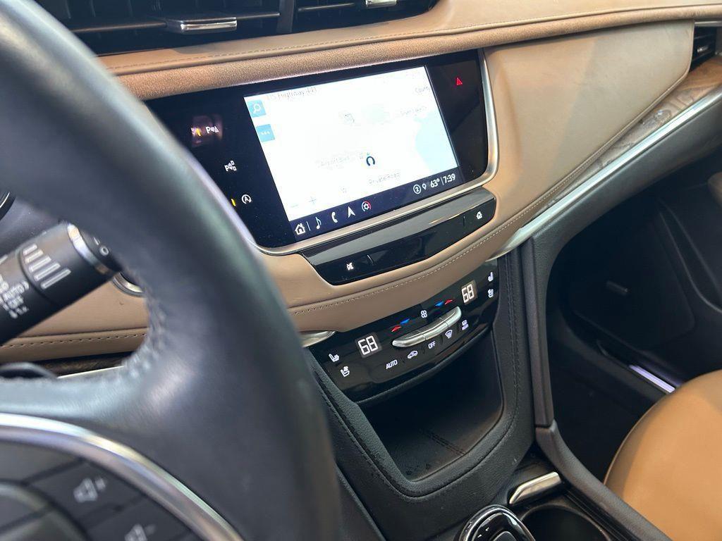 used 2023 Cadillac XT5 car, priced at $38,900