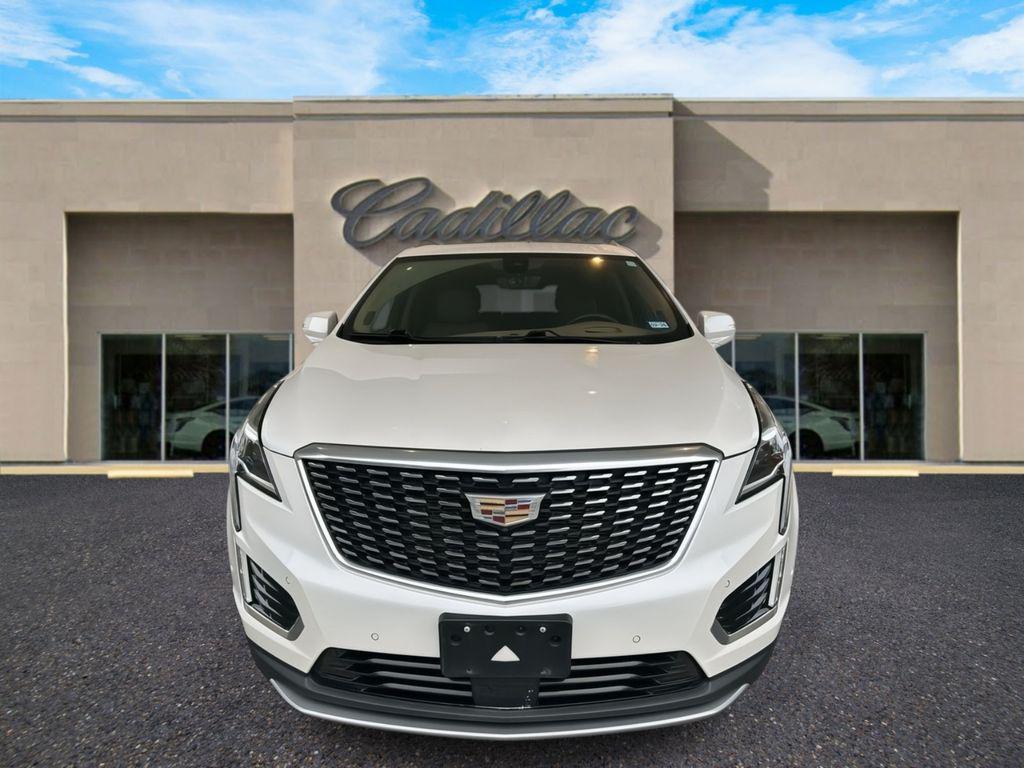 used 2023 Cadillac XT5 car, priced at $38,900