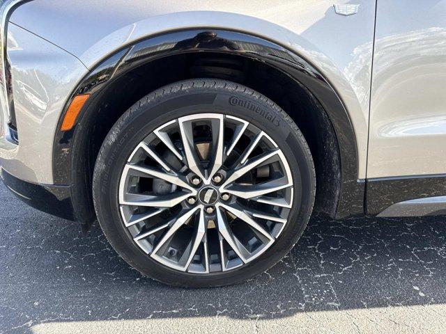 used 2024 Cadillac XT4 car, priced at $39,900