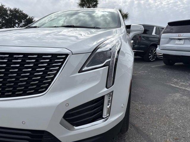 new 2026 Cadillac XT5 car, priced at $57,265