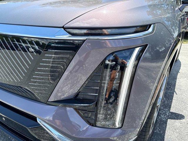 new 2026 Cadillac VISTIQ car, priced at $80,515
