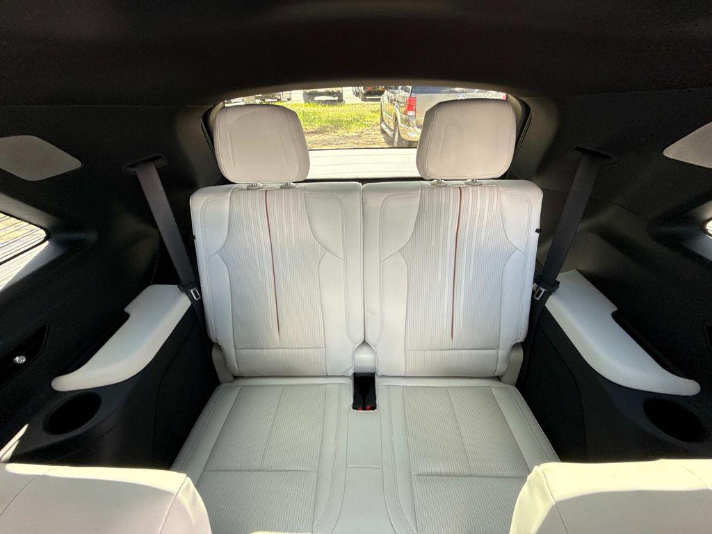 new 2026 Cadillac VISTIQ car, priced at $80,515