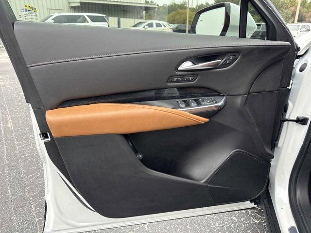 used 2024 Cadillac XT4 car, priced at $39,900