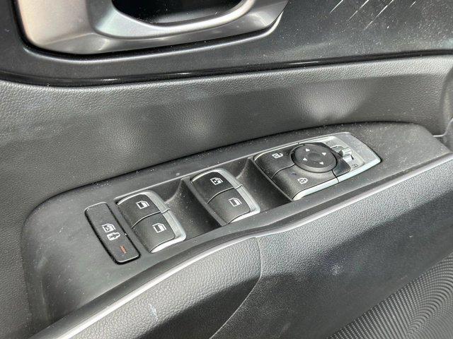 used 2023 Kia Sorento car, priced at $28,376