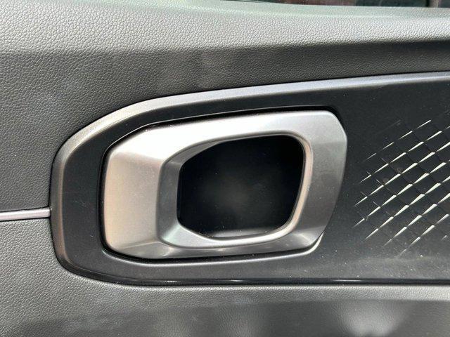 used 2023 Kia Sorento car, priced at $28,376