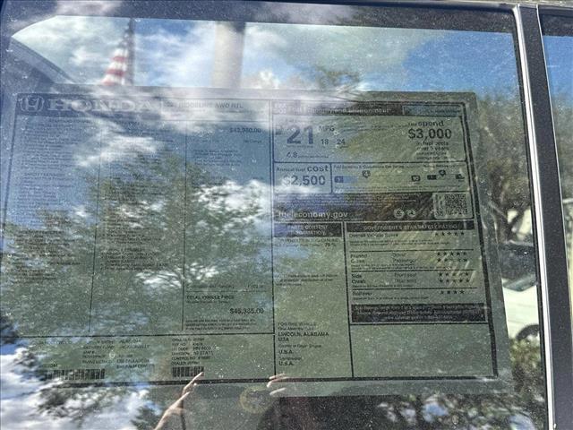 new 2025 Honda Ridgeline car, priced at $42,753